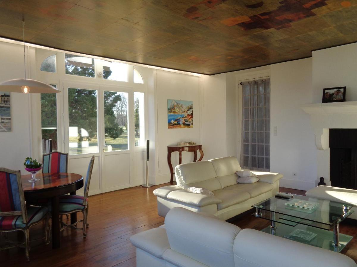 Domaine Berenguer Bed & Breakfast Ouches Exterior foto