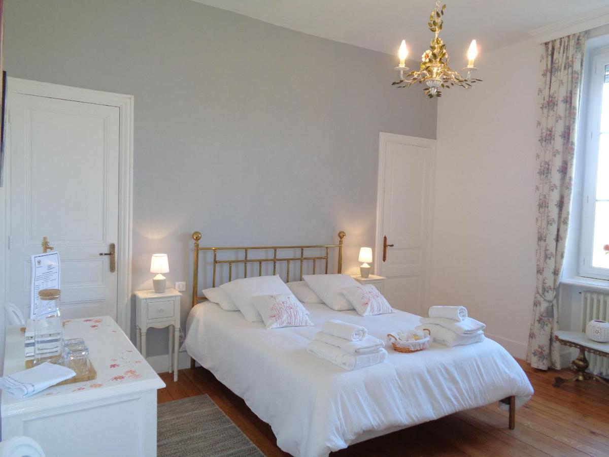Domaine Berenguer Bed & Breakfast Ouches Exterior foto