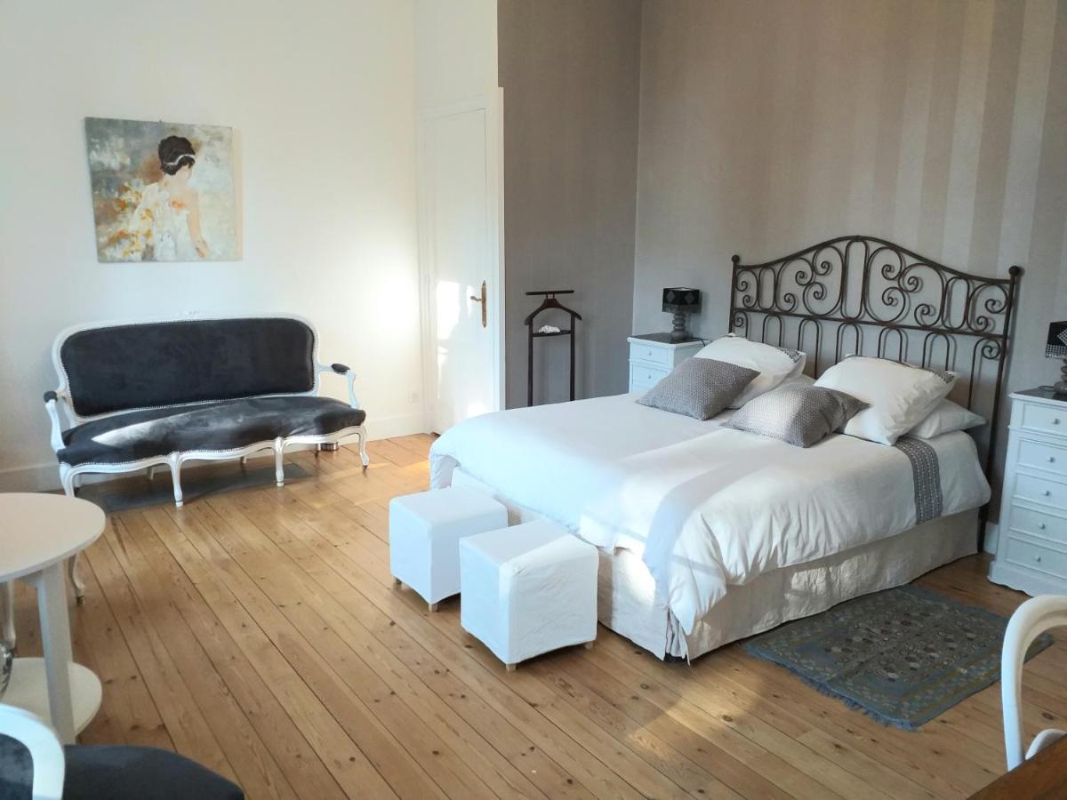 Domaine Berenguer Bed & Breakfast Ouches Exterior foto